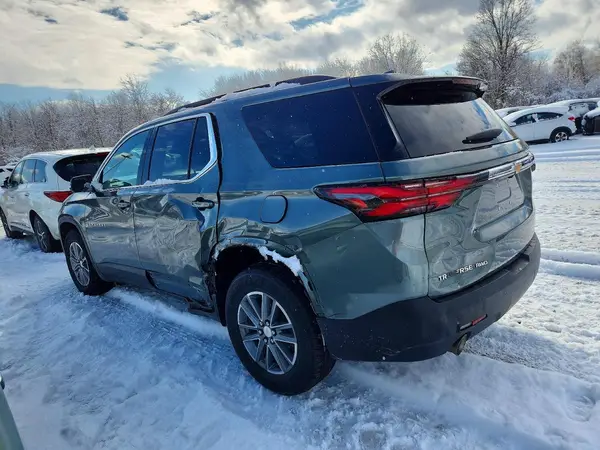 1GNEVGKW1NJ131884 2022 CHEVROLET TRAVERSE - Image 2