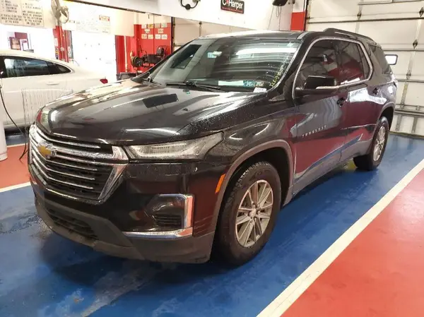 1GNEVGKW1NJ133649 2022 CHEVROLET TRAVERSE - Image 1
