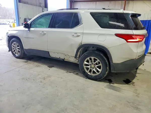 1GNEVGKW2JJ103909 2018 CHEVROLET TRAVERSE - Image 2