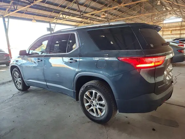 1GNEVGKW2JJ132908 2018 CHEVROLET TRAVERSE - Image 2