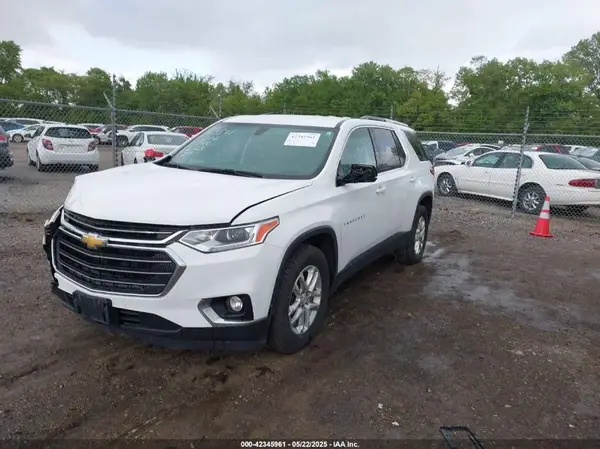 1GNEVGKW2JJ159509 2018 CHEVROLET TRAVERSE - Image 2