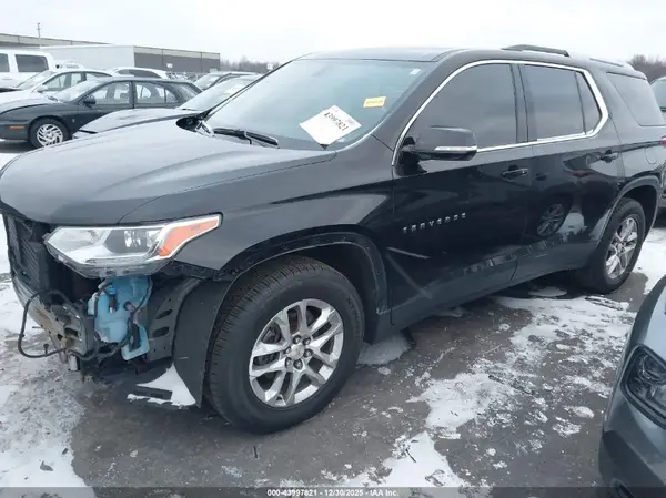 1GNEVGKW2JJ162832 2018 CHEVROLET TRAVERSE - Image 2