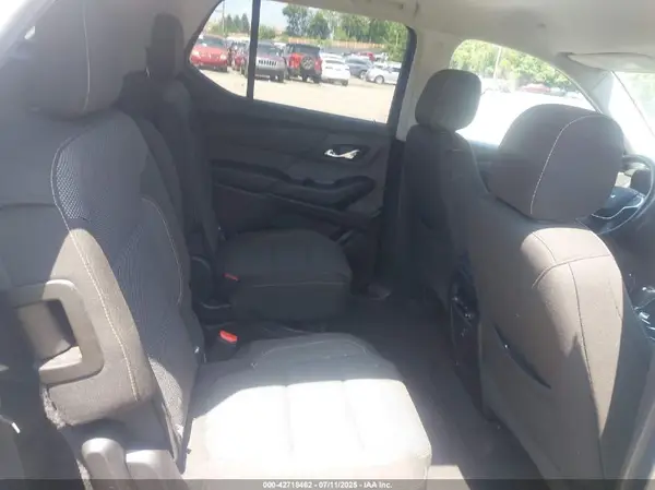 1GNEVGKW2JJ165536 2018 CHEVROLET TRAVERSE - Image 8