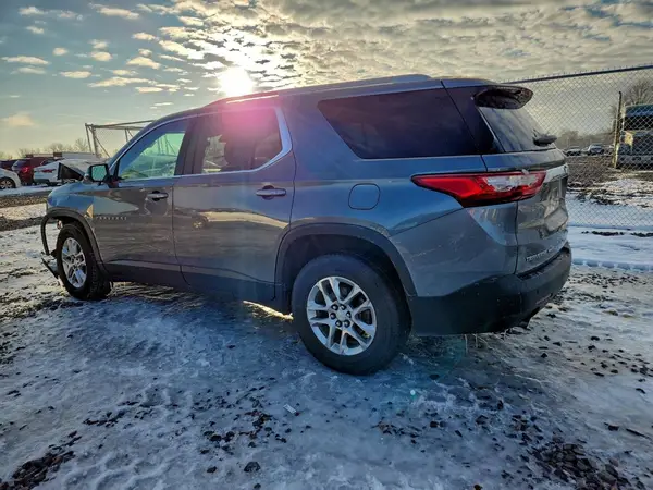 1GNEVGKW2JJ181459 2018 CHEVROLET TRAVERSE - Image 2