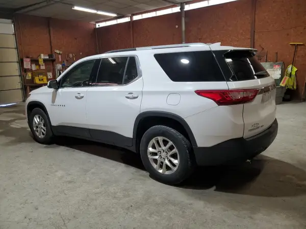 1GNEVGKW2JJ229249 2018 CHEVROLET TRAVERSE - Image 2