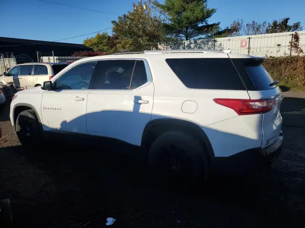 1GNEVGKW2JJ266320 2018 CHEVROLET TRAVERSE - Image 2