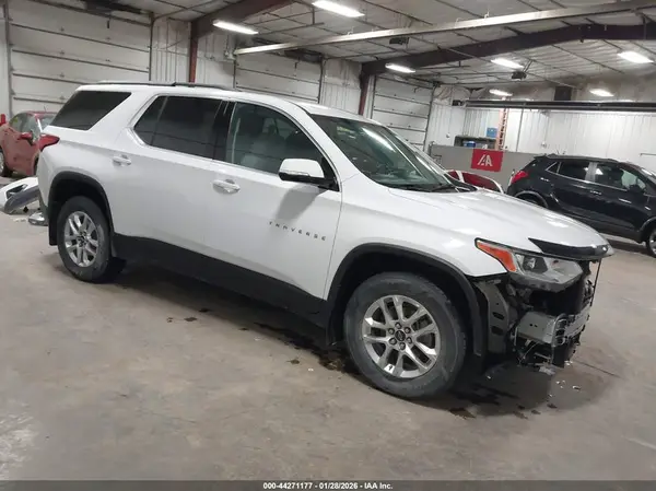 1GNEVGKW2KJ116984 2019 CHEVROLET TRAVERSE - Image 1