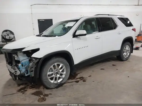 1GNEVGKW2KJ116984 2019 CHEVROLET TRAVERSE - Image 2