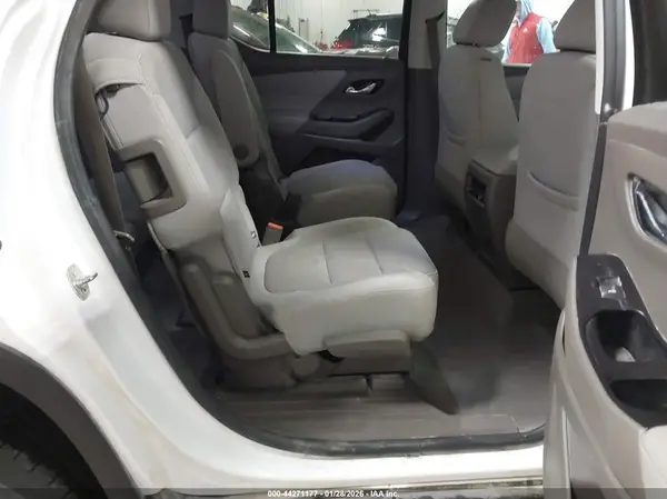 1GNEVGKW2KJ116984 2019 CHEVROLET TRAVERSE - Image 8