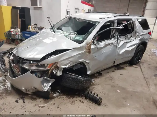 1GNEVGKW2KJ155218 2019 CHEVROLET TRAVERSE - Image 2