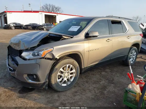 1GNEVGKW2KJ161875 2019 CHEVROLET TRAVERSE - Image 2