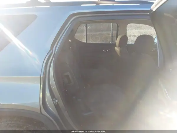 1GNEVGKW2KJ173671 2019 CHEVROLET TRAVERSE - Image 8