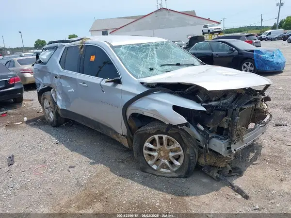 1GNEVGKW2KJ241077 2019 CHEVROLET TRAVERSE - Image 1