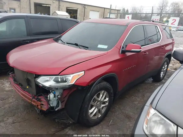 1GNEVGKW2KJ285077 2019 CHEVROLET TRAVERSE - Image 2