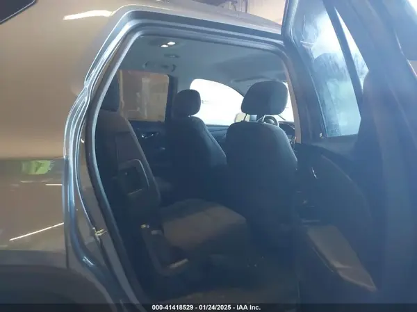 1GNEVGKW2LJ176054 2020 CHEVROLET TRAVERSE - Image 8