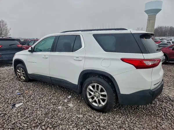 1GNEVGKW2LJ262674 2020 CHEVROLET TRAVERSE - Image 2