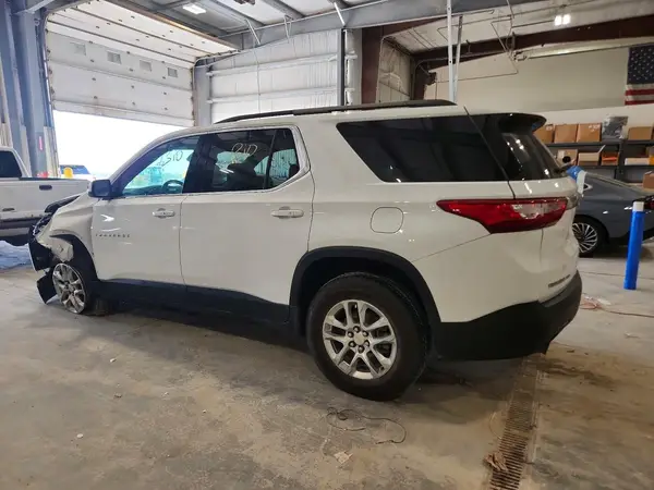 1GNEVGKW2LJ309041 2020 CHEVROLET TRAVERSE - Image 2