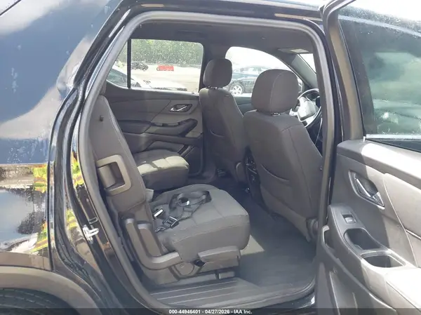 1GNEVGKW2PJ109928 2023 CHEVROLET TRAVERSE - Image 8