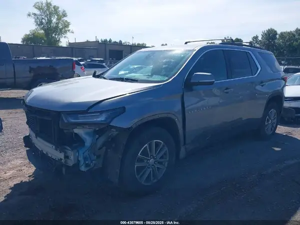 1GNEVGKW2PJ119861 2023 CHEVROLET TRAVERSE - Image 2