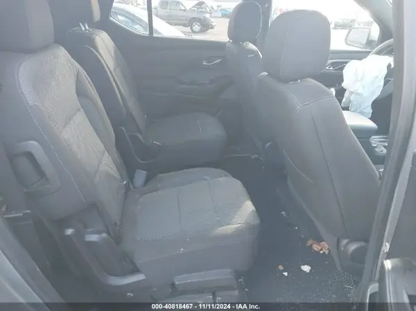 1GNEVGKW2PJ123909 2023 CHEVROLET TRAVERSE - Image 8