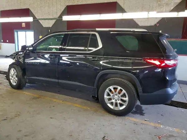 1GNEVGKW3JJ101330 2018 CHEVROLET TRAVERSE - Image 2