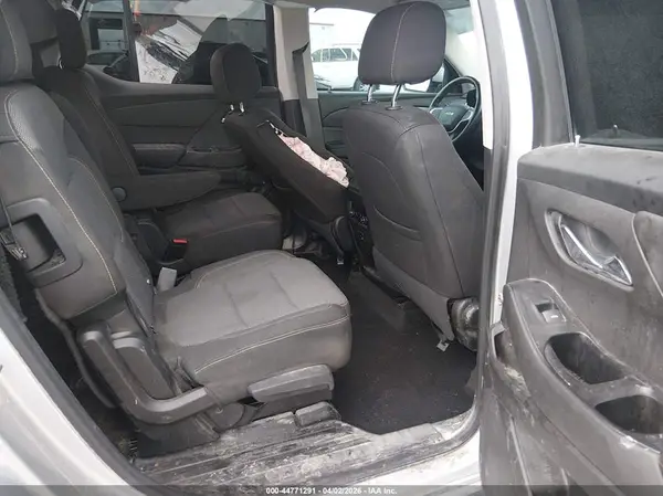 1GNEVGKW3JJ122615 2018 CHEVROLET TRAVERSE - Image 8