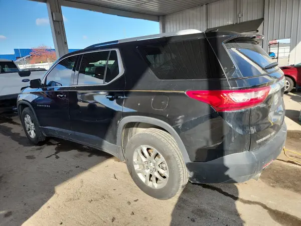 1GNEVGKW3JJ130195 2018 CHEVROLET TRAVERSE - Image 2