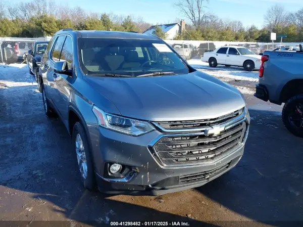 1GNEVGKW3JJ152181 2018 CHEVROLET TRAVERSE - Image 1