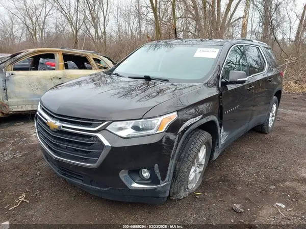 1GNEVGKW3JJ160314 2018 CHEVROLET TRAVERSE - Image 2