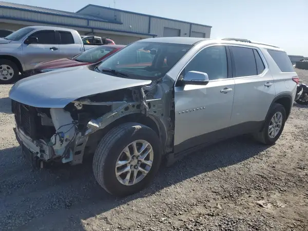1GNEVGKW3JJ181745 2018 CHEVROLET TRAVERSE - Image 1