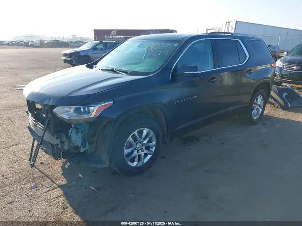1GNEVGKW3JJ191465 2018 CHEVROLET TRAVERSE - Image 2