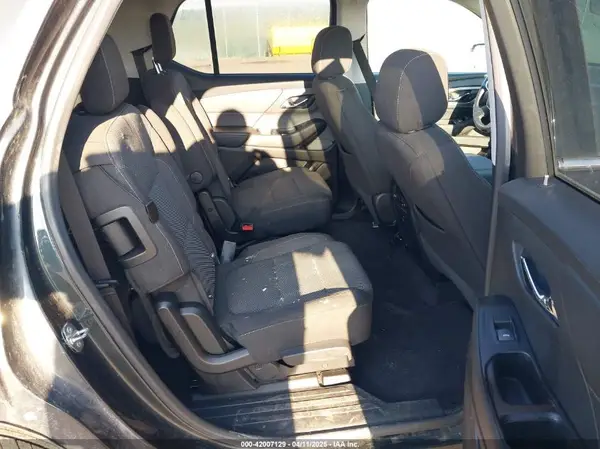 1GNEVGKW3JJ191465 2018 CHEVROLET TRAVERSE - Image 8