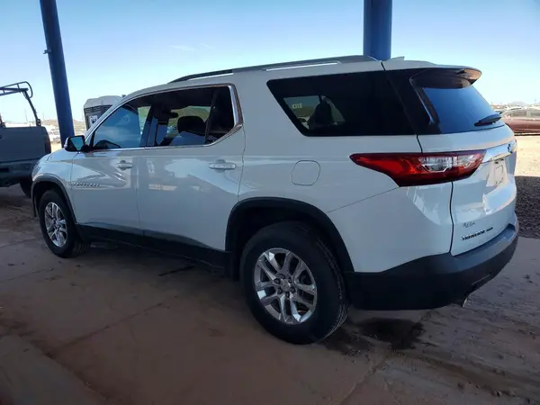1GNEVGKW3JJ201640 2018 CHEVROLET TRAVERSE - Image 2