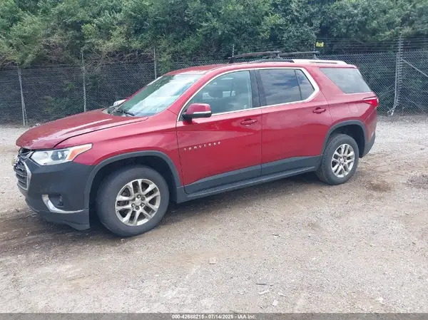 1GNEVGKW3JJ205574 2018 CHEVROLET TRAVERSE - Image 2