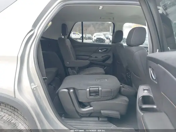 1GNEVGKW3JJ220494 2018 CHEVROLET TRAVERSE - Image 8