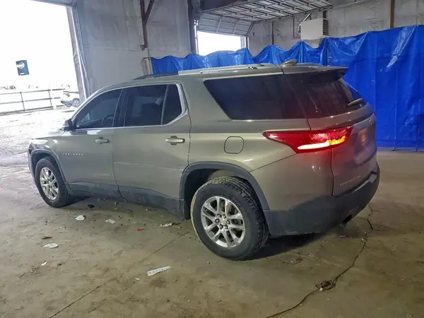 1GNEVGKW3JJ221337 2018 CHEVROLET TRAVERSE - Image 2