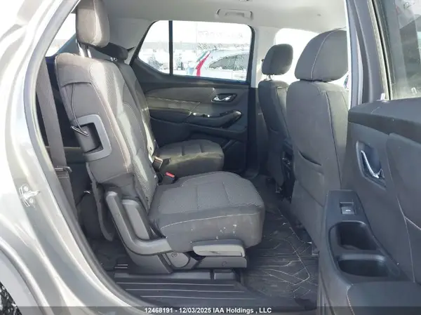 1GNEVGKW3JJ240728 2018 CHEVROLET TRAVERSE - Image 8