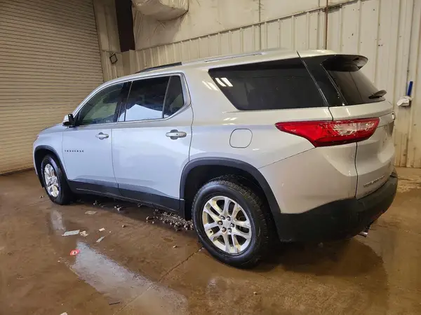 1GNEVGKW3JJ273485 2018 CHEVROLET TRAVERSE - Image 2