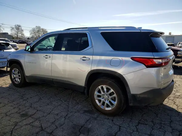 1GNEVGKW3JJ283496 2018 CHEVROLET TRAVERSE - Image 2