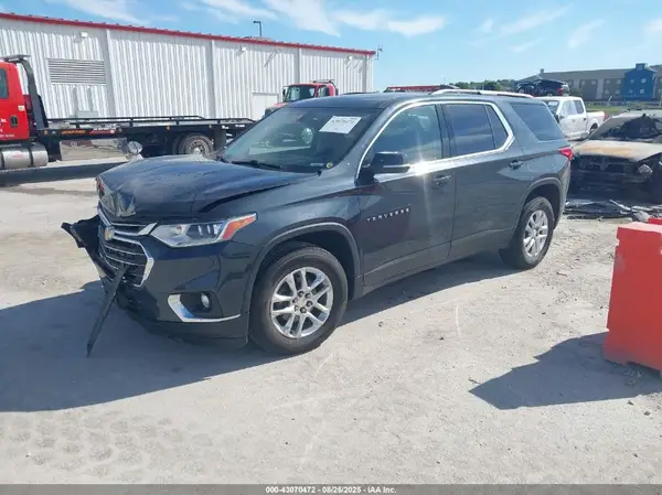 1GNEVGKW3KJ105234 2019 CHEVROLET TRAVERSE - Image 2