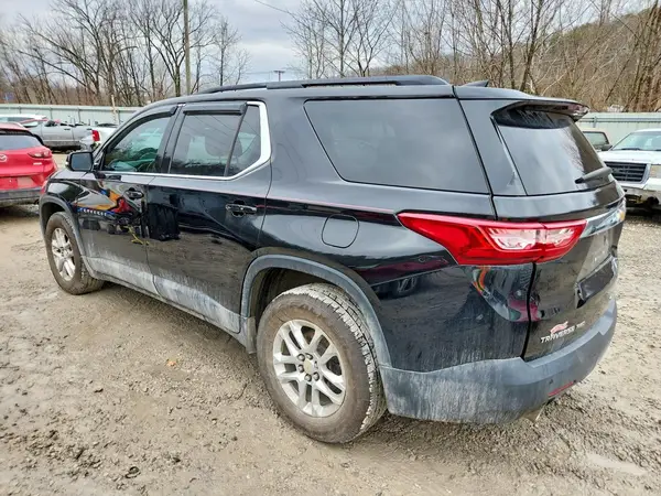 1GNEVGKW3KJ247678 2019 CHEVROLET TRAVERSE - Image 2