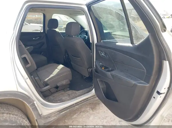 1GNEVGKW3KJ253240 2019 CHEVROLET TRAVERSE - Image 8