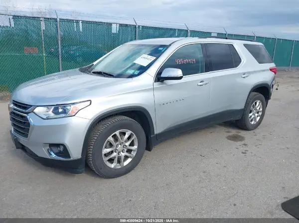 1GNEVGKW3LJ213841 2020 CHEVROLET TRAVERSE - Image 2
