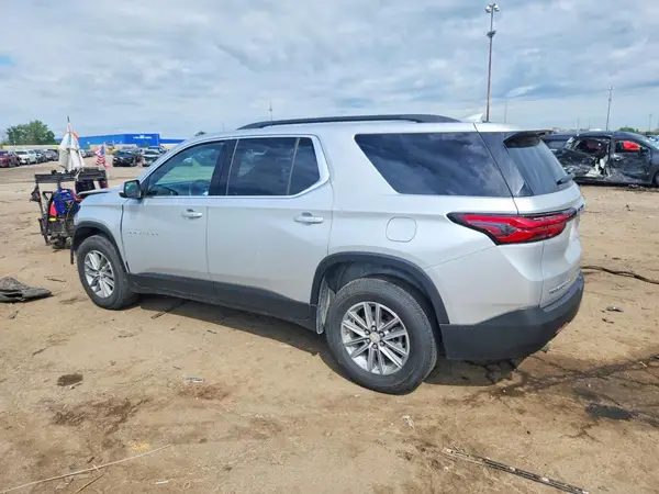 1GNEVGKW3NJ104024 2022 CHEVROLET TRAVERSE - Image 2