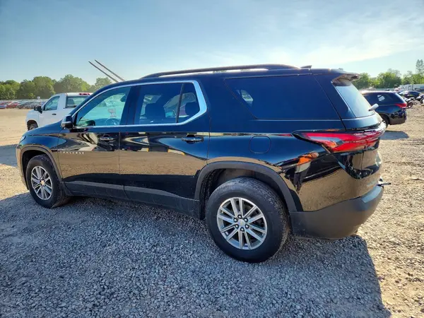 1GNEVGKW3NJ157810 2022 CHEVROLET TRAVERSE - Image 2