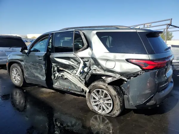 1GNEVGKW3PJ156336 2023 CHEVROLET TRAVERSE - Image 2
