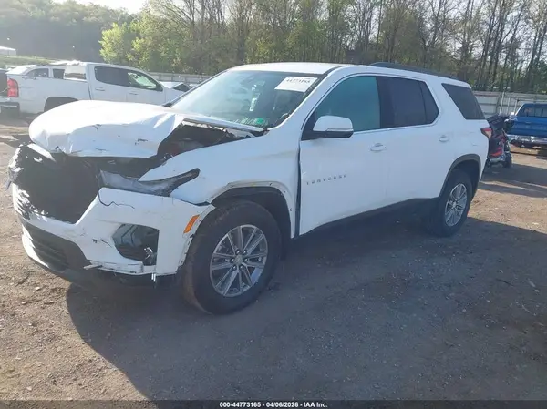 1GNEVGKW3PJ326033 2023 CHEVROLET TRAVERSE - Image 2