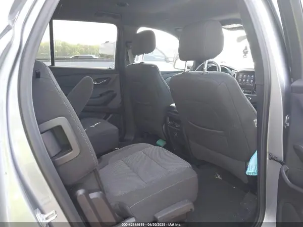 1GNEVGKW3PJ336948 2023 CHEVROLET TRAVERSE - Image 8