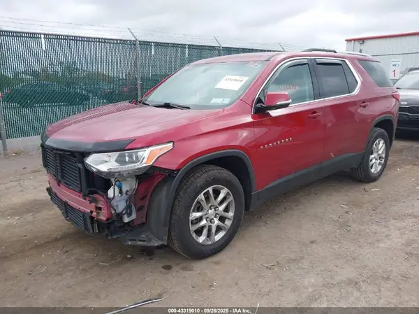 1GNEVGKW4JJ108125 2018 CHEVROLET TRAVERSE - Image 2