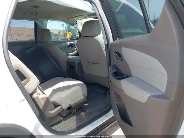 1GNEVGKW4JJ190311 2018 CHEVROLET TRAVERSE - Image 8